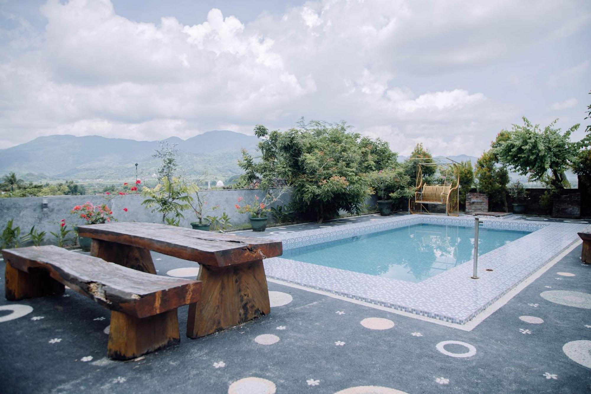Reddoorz At Villa Bukit Senyum Lombok Kuripan  Exterior foto
